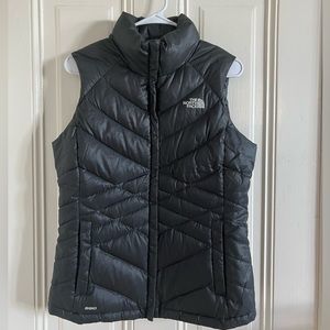 Northface 550 womens puffer vest
